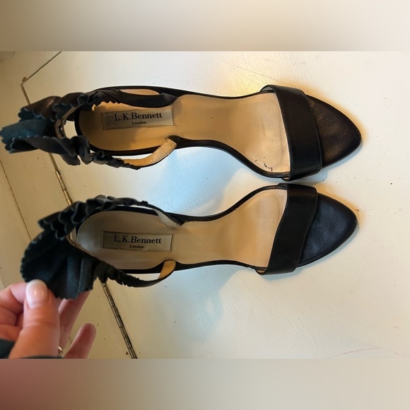 LK Bennett Renae Leather Frill Slingback Stiletto Heel 39 - Picture 7 of 12